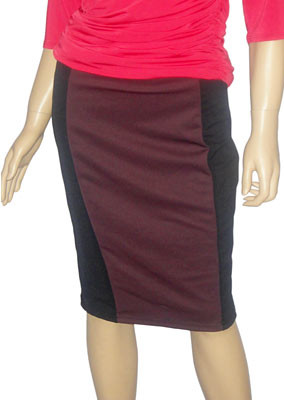 U-Plum-skirt-wit-black-det