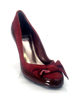 Wine-suede-court-shoe